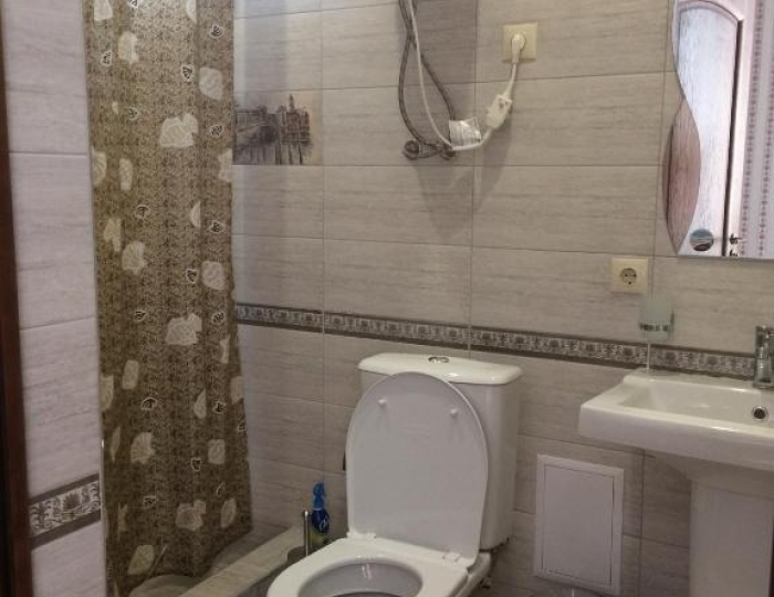 Номер делюкс с 1 двуспальной кроватью (с балконом) - Отель «Медовый» Гагра